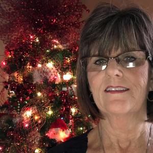 Meet your Posher, Deborah